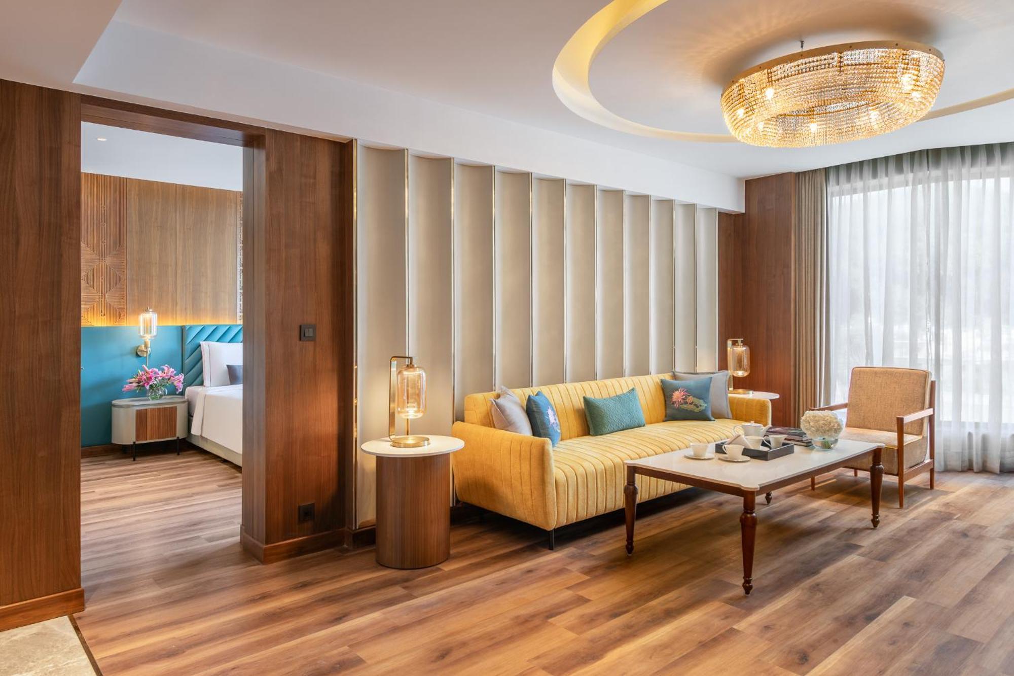 Taj Mussoorie Foothills, Dehradun Hotel ภายนอก รูปภาพ